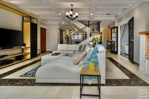 Poblado_Penthouse_Medellin_Apartment_006c