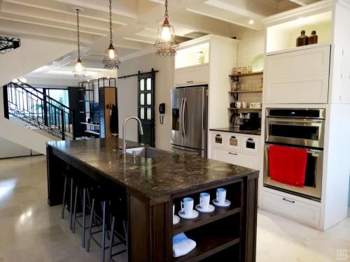 Poblado_Penthouse_Medellin_Apartment_026