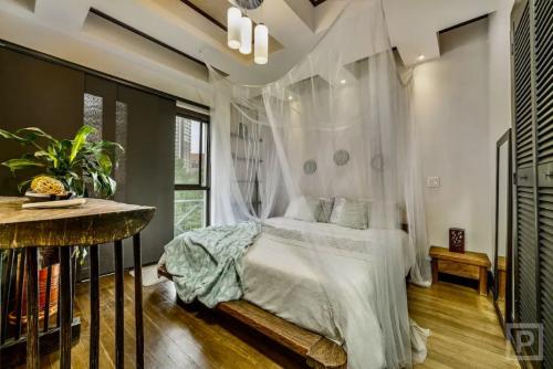 Poblado_Penthouse_Medellin_Apartment_069b