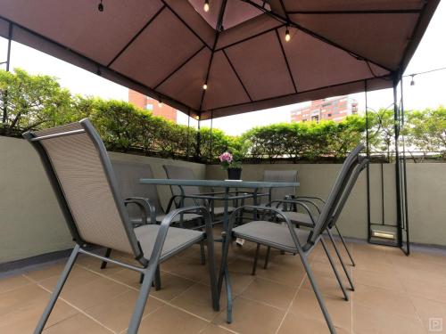 Poblado_Penthouse_Medellin_Apartment_091